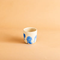 Various Blue Cuenquito Corpografías