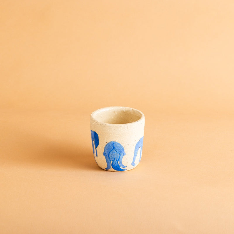 Various Blue Cuenquito Corpografías