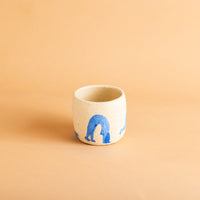 Various Blue Cuenquito Corpografías